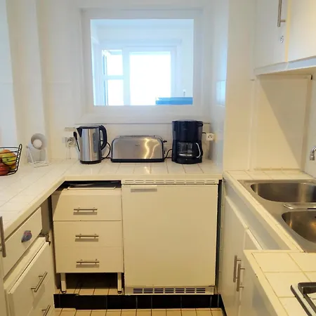 Retreat, Cleaning Included *